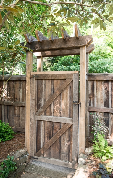 Old Oak Barn Wood Private Fence 20120521 bsf 4 British Standard Fence